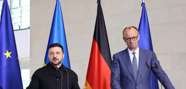 Zelensky Rejects Merz's Proposal, Demands Full Voting Rights for Ukraine in the EU photot 1